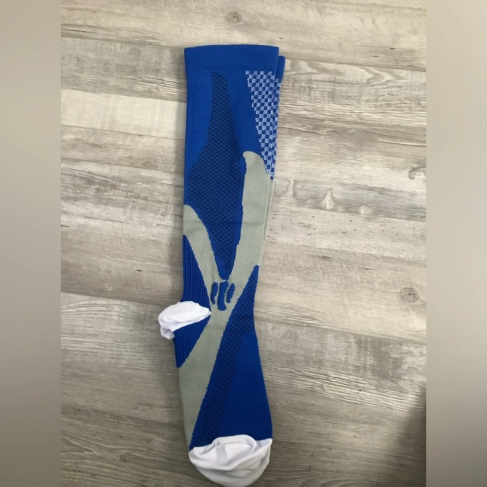 Unisex Over Knee Athlete Compression Long Socks NWOT🇺🇸